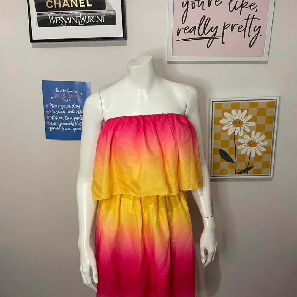Ruffled Ombre Summer Strapless Dress - Picture 2 of 3